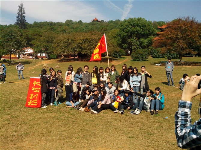 高三了学美术来得及呢?