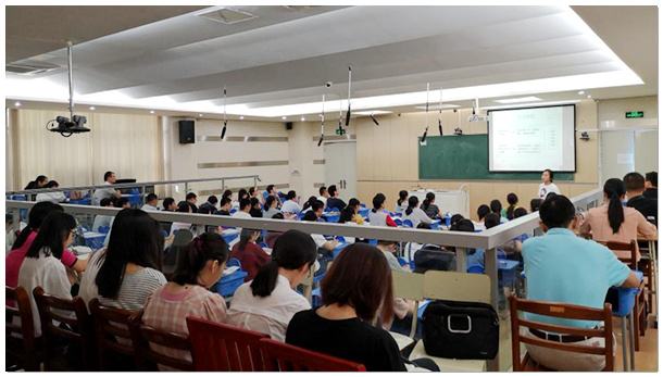 艺术生在上政治课