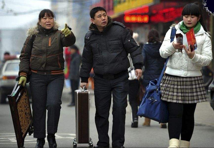 艺考生家长随考