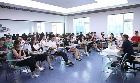 武汉艺术生文化课