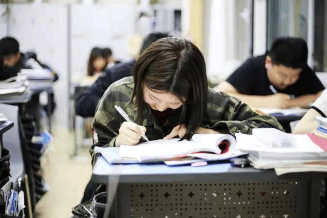 武汉艺术生文化课