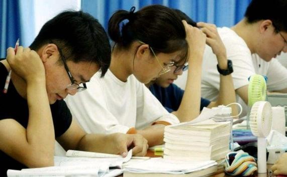 武汉艺术生文化课