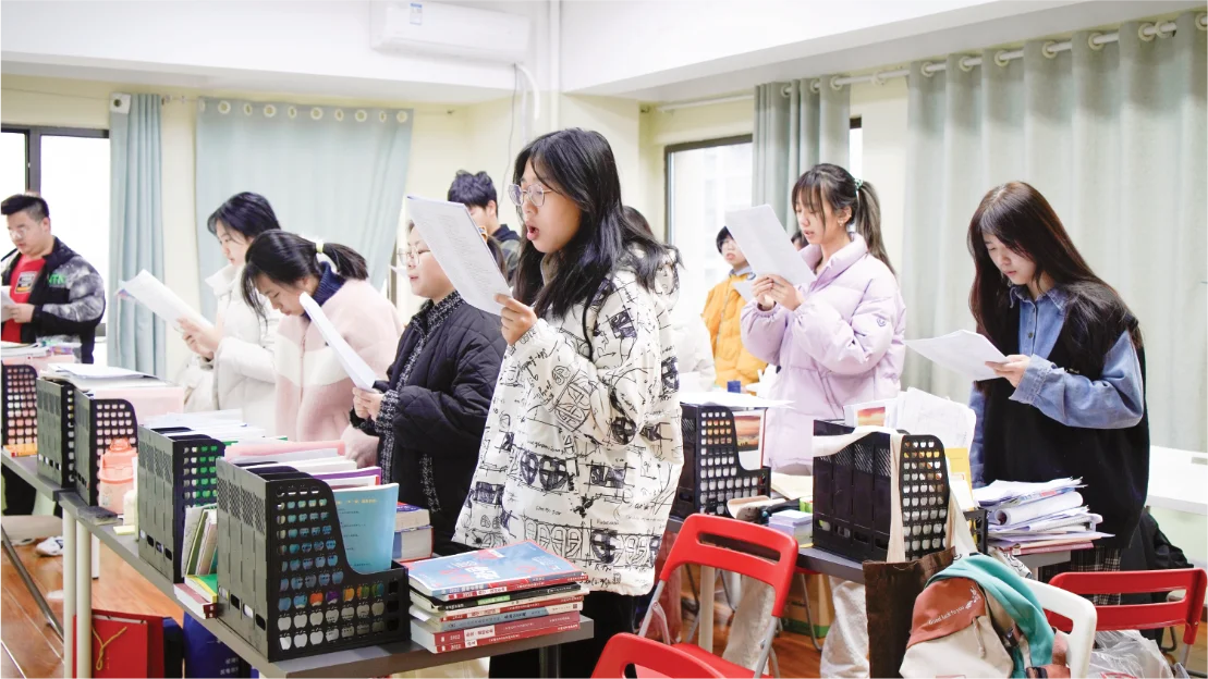 至臻高考晨读背诵