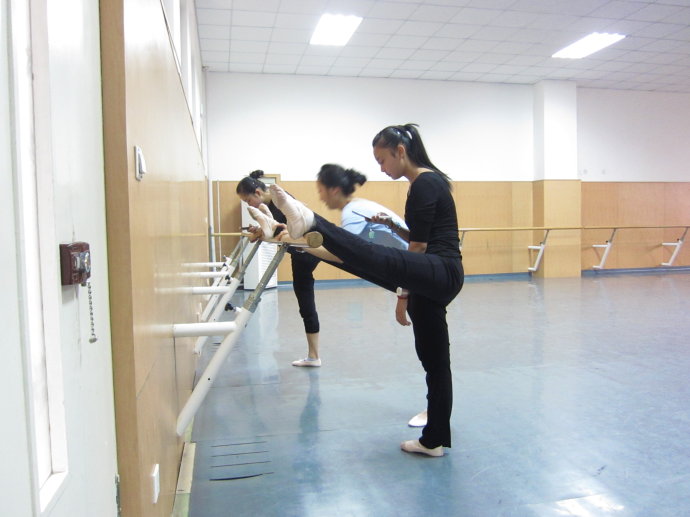 武昌三十九中舞蹈考生