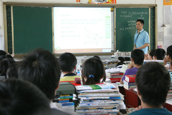 天门艺考生文化冲刺