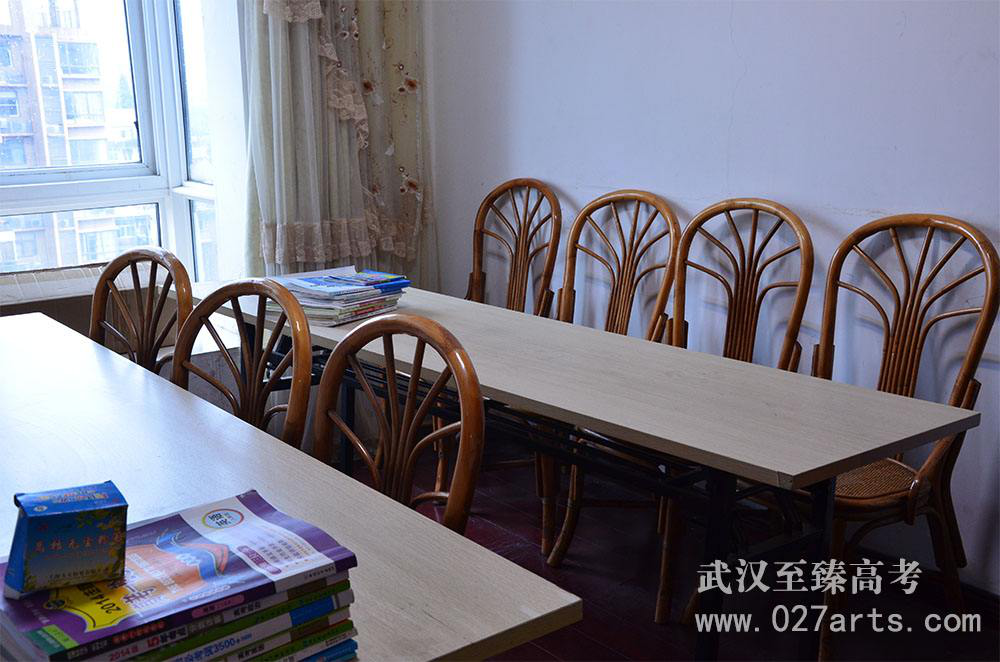 艺术生文化课补习人数少最佳