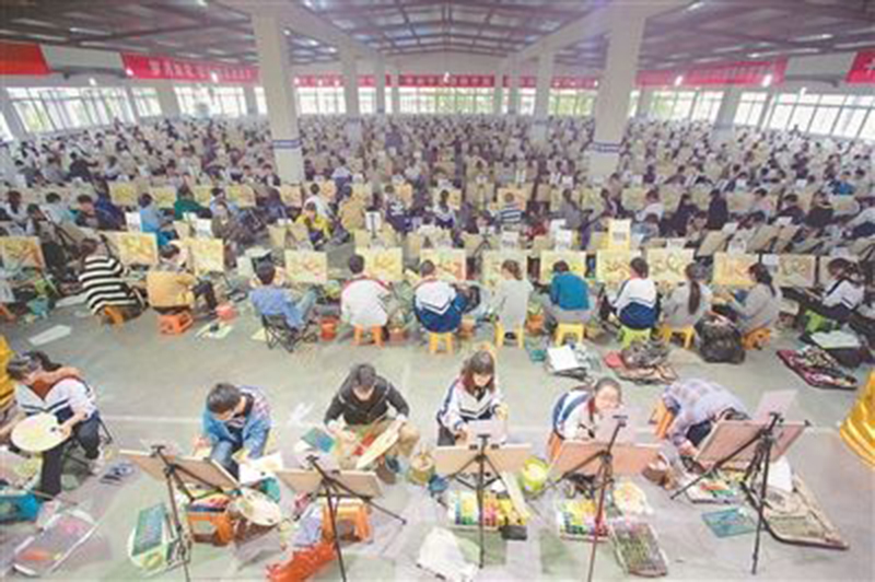 2018年万名美术生角逐全国大联考