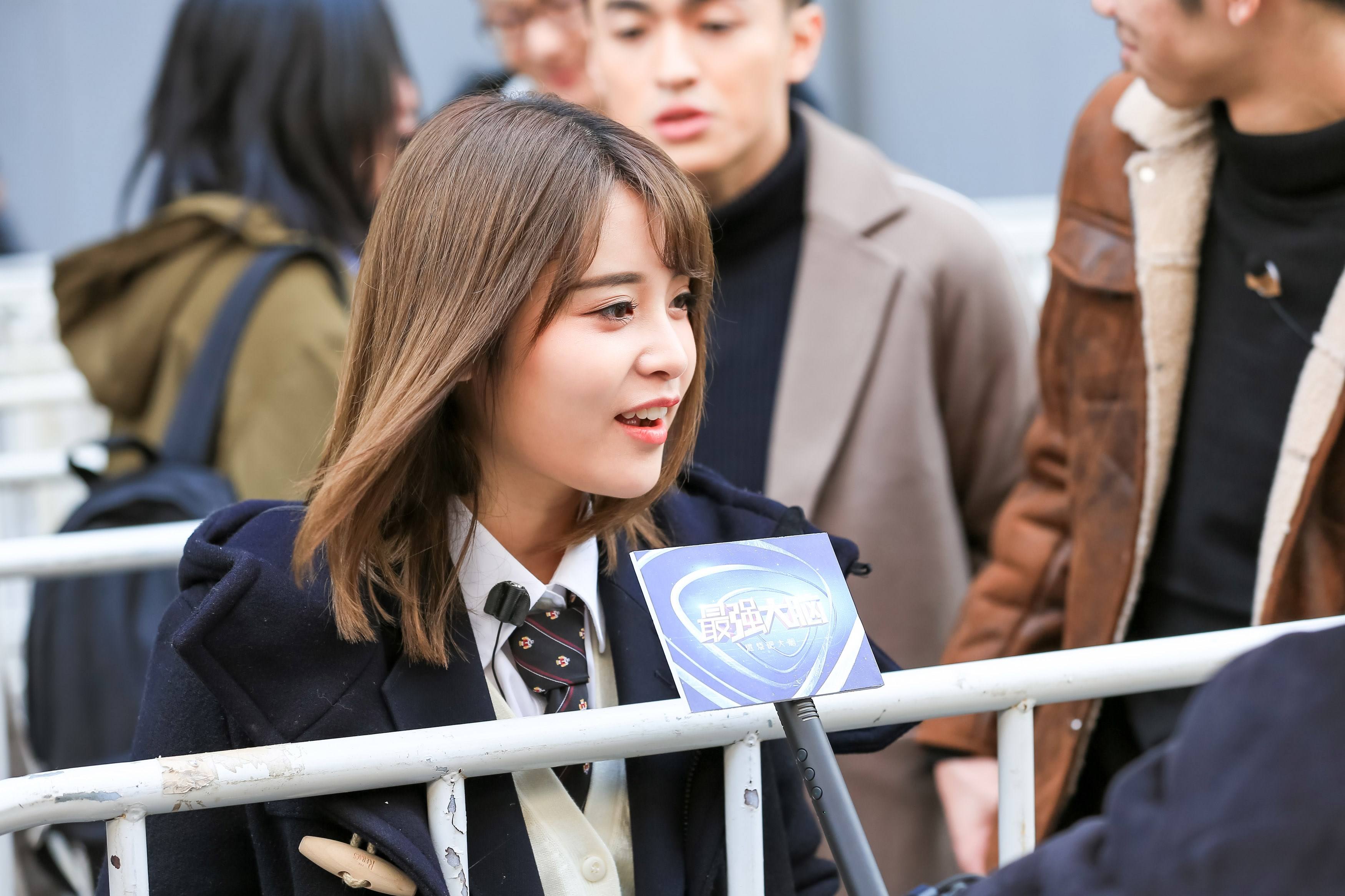 高校音乐类艺术生接受采访