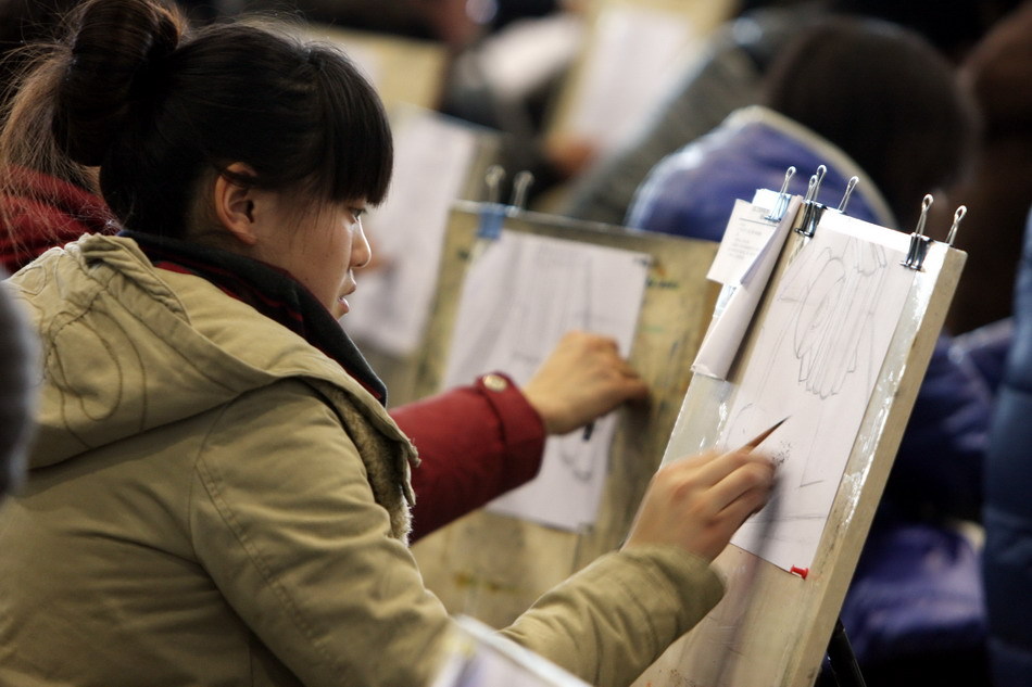 襄阳美术生通宵练习战联考