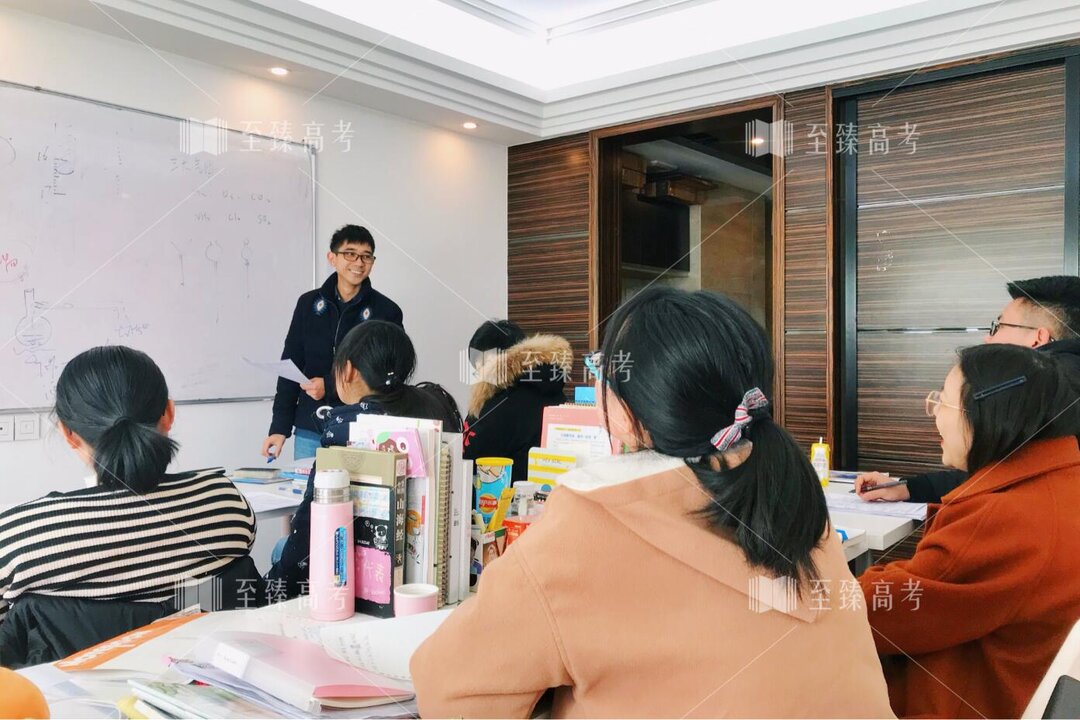 武汉艺术生文化课培训学校