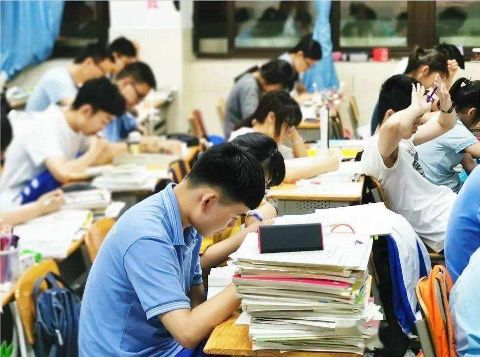 武汉艺术生文化课