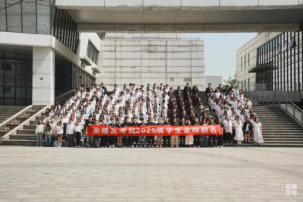 不爱说话的孩子、现在有了独立的资本！
