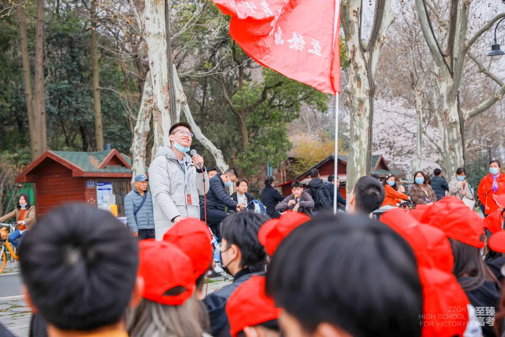武汉美术生在哪学文化课：湖北美术学院历年招生数