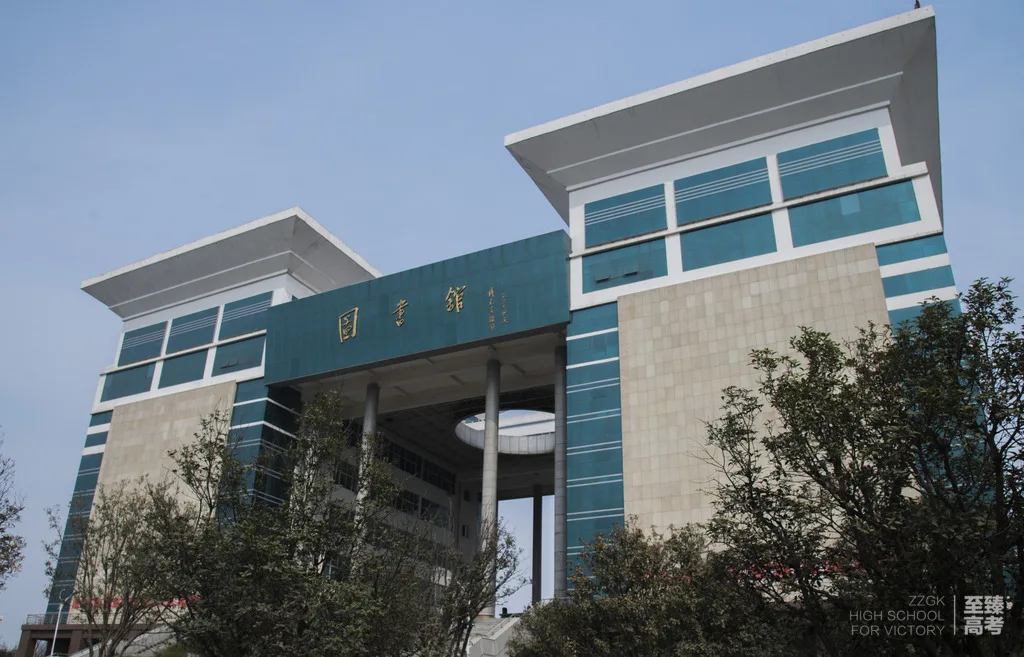 武汉艺考生如何学习:四川音乐学院好考吗