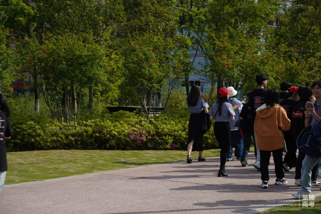 武汉画室集训哪家好：北京服装学院校考合格线