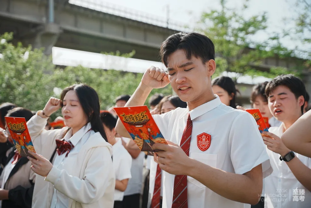 武汉艺考生文化课怎么学:高三复读机构哪儿最好
