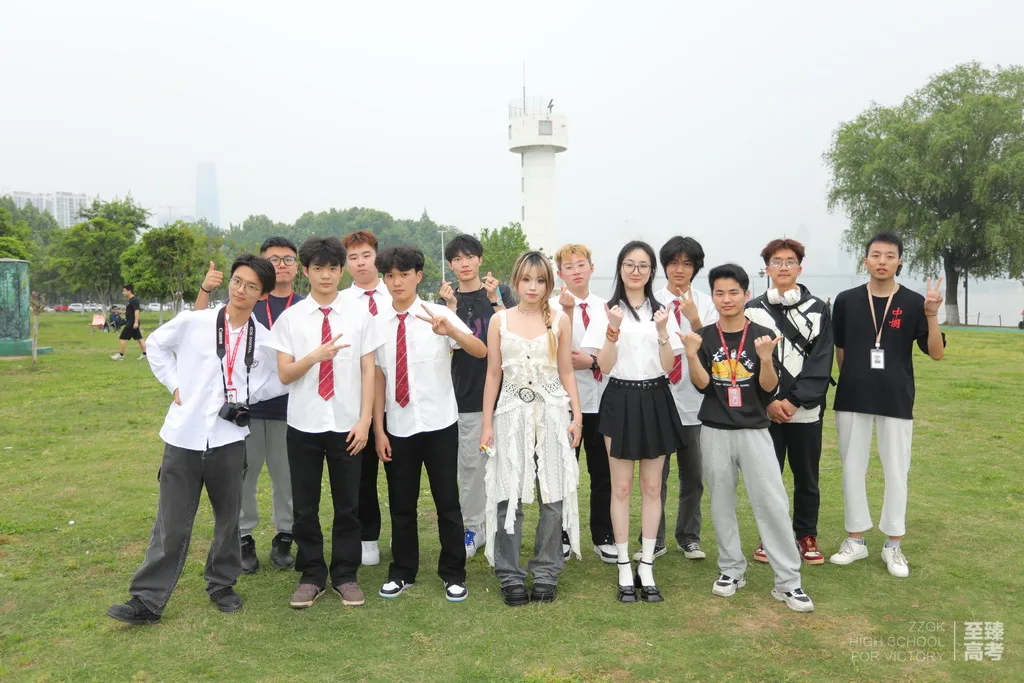 传媒艺考生专业培训哪里好：南京传媒学院要多少分