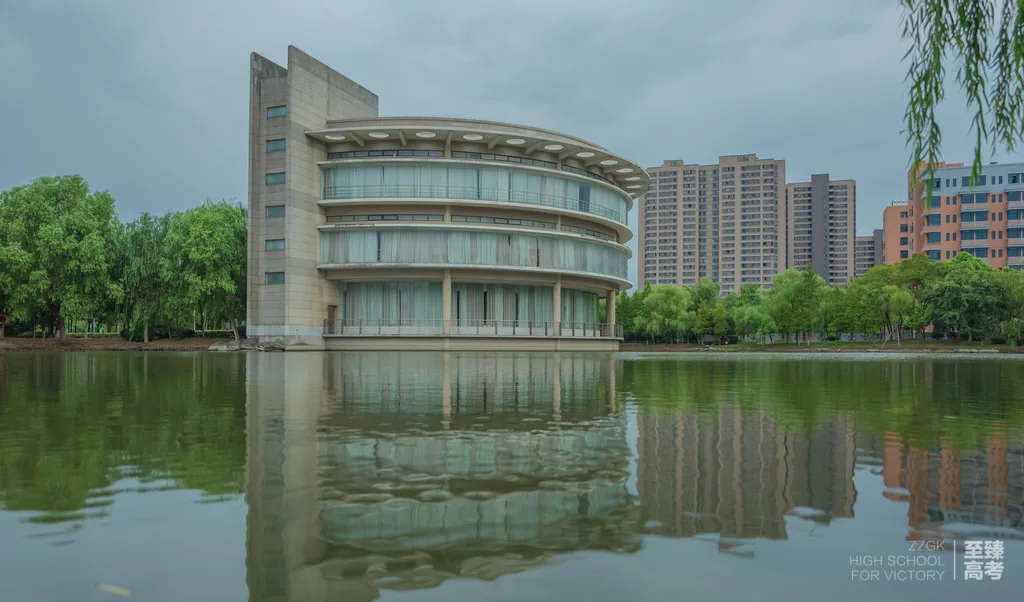 表演生如何学习专业:山西传媒学院入学要求