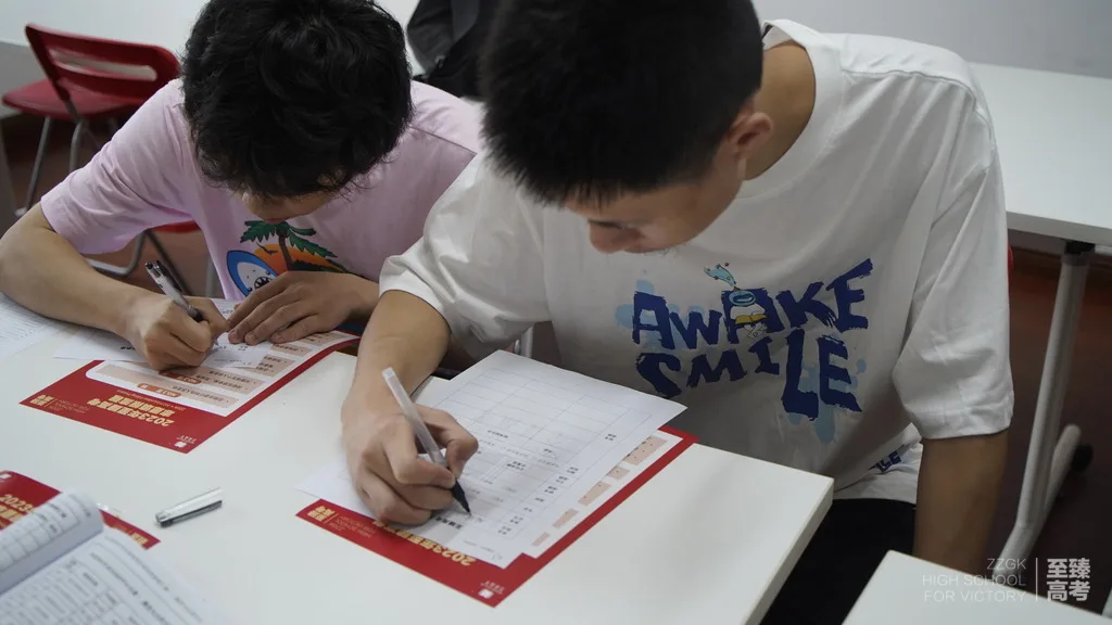 音乐艺考生该怎样考到一个更好的学校：潍坊学院音乐专业难考吗