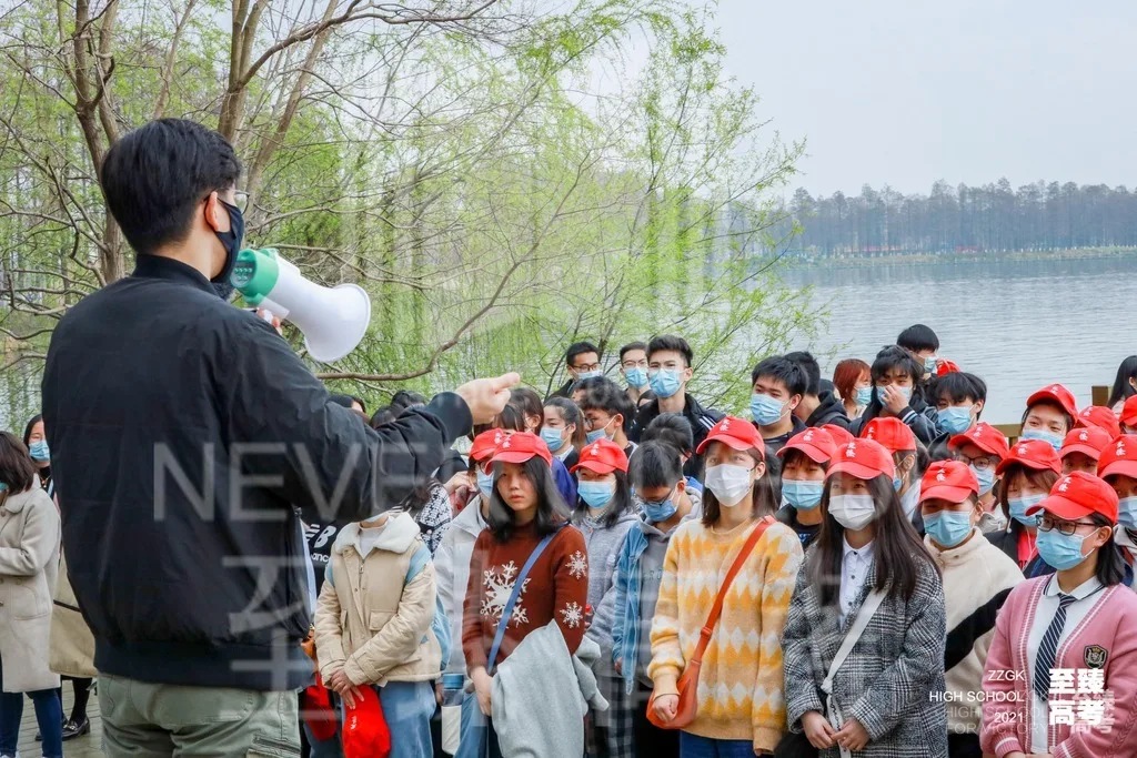 武汉美术生文化课要怎么学：川美对于湖北美术生好考吗