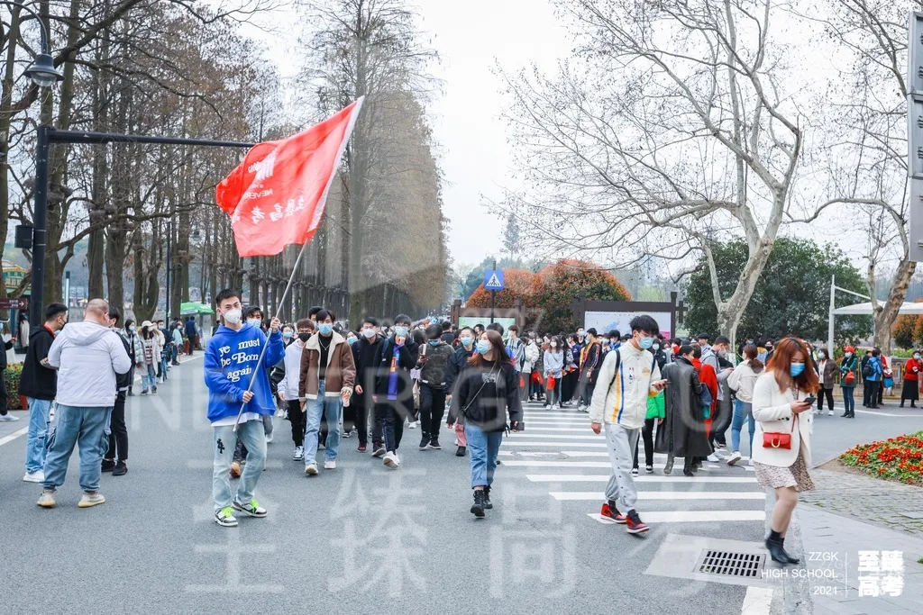 艺术生文化课近五年武汉院校一本分数线统计