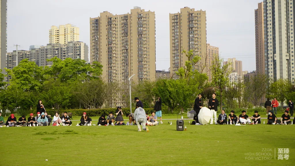 艺考生高考贵在坚持,成在坚持