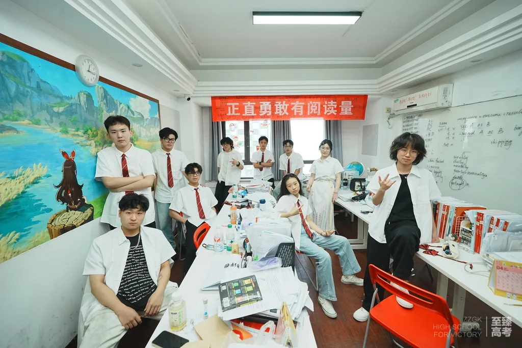艺考生要努力实现专业与文化课的统一