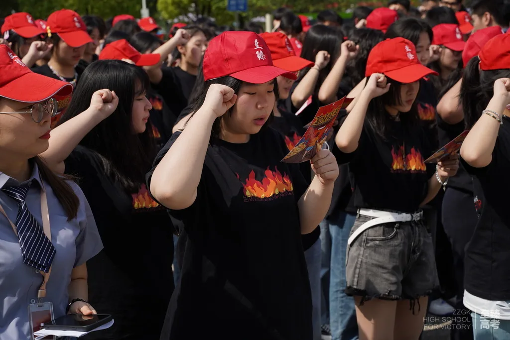 武汉艺术生文化课 如何平和艺术生的文化课与专业课的平衡?