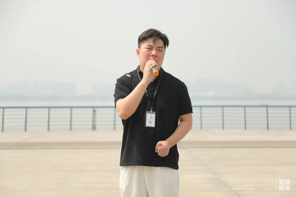 艺术生坚持艺考 理想可贵