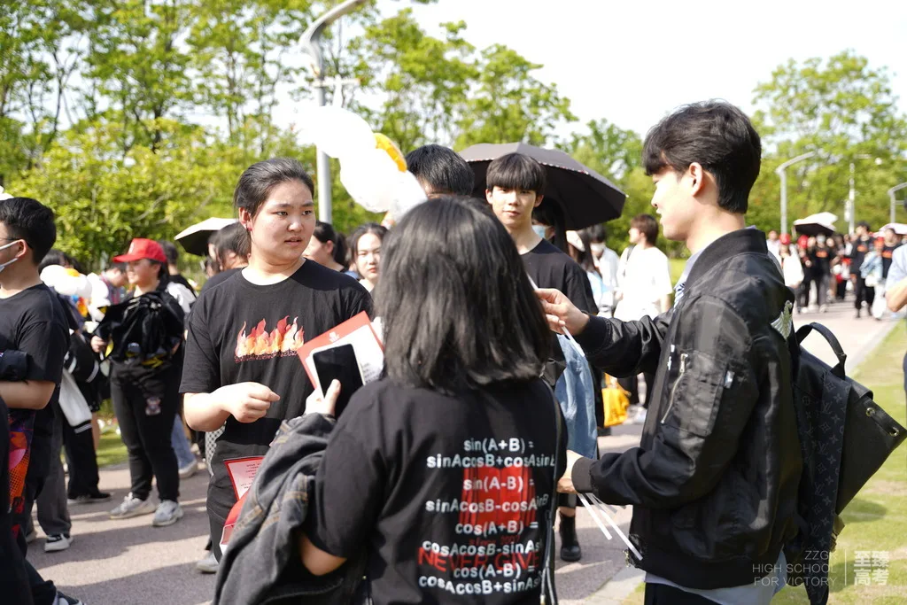 武汉艺术生可以考的大学:武汉家教上门辅导