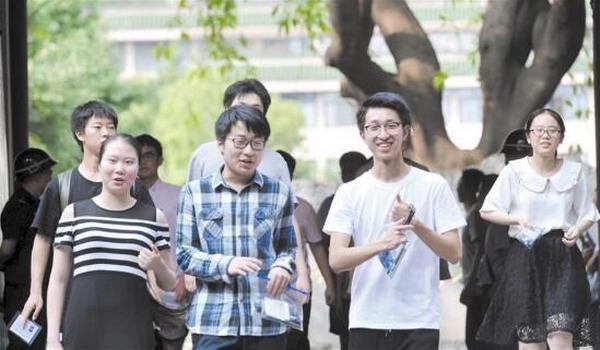 2018年高考艺术生考完离场